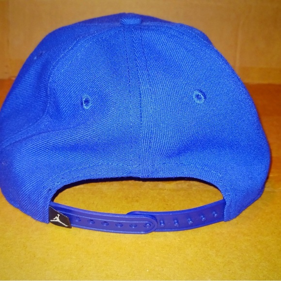 Jordan SnapBack - Picture 3 of 4